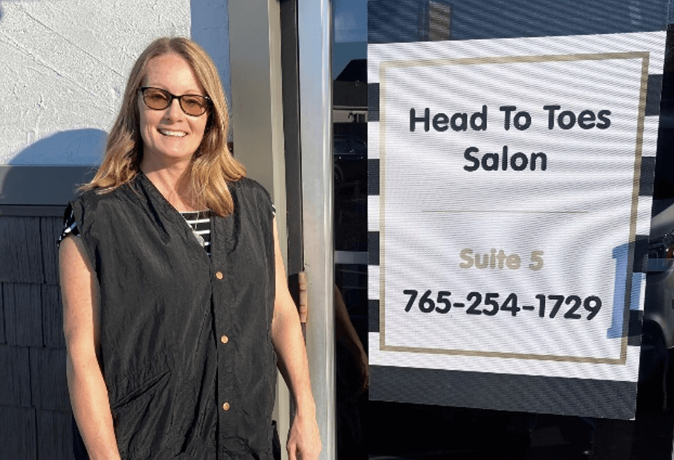 Lensay Summers owns the Head to Toes Salon. Photo by Laurie Lunsford